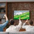 Grito de gol atrasado: por que o streaming transmite o jogo depois da antena?