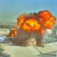 Drone militar atinge aeroporto e causa enorme explosão no Kuwait; veja o momento