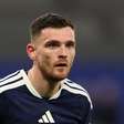 Tottenham anuncia Robertson, ex-Liverpool, para a próxima temporada