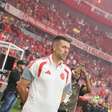 Internacional avalia Maripán e Lucas Fasson para reforçar a defesa