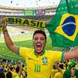 A psicologia explica porque na Copa do Mundo muita gente usa 'camisa amuleto' ou 'cueca da sorte' nos jogos do Brasil: 'Ritual pode trazer...'