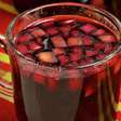 Quentão ou vinho quente? Aprenda a preparar os dois