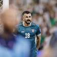 Polêmica nos EUA: Atacante do Iraque é interrogado por sete horas e imprensa iraniana tem problemas na emissão de vistos para Copa