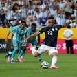 Sem Messi, Argentina supera problemas de lesões e vence Honduras em amistoso