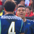 'Era para mim?': Como foi diálogo entre Casemiro e Marquinhos após falha
