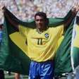 Romário critica geração atual e diz que "ninguém mais" representa o futebol do Brasil