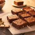Aprenda a fazer um brownie de três chocolates para o Dia dos Namorados
