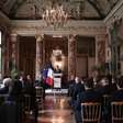 Franceses protestam contra falhas da Justiça após morte de menina de 11 anos