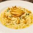 Risoto de pera com gorgonzola fácil para um jantar romântico