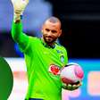 Goleiro da Seleção saiu de casa no Acre com sonho na mala após começar carreira na linha
