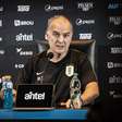 Irmão de zagueiro uruguaio manda indireta para Bielsa: "Obrigado por lesionar jogadores"