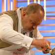 Adeus macarrão com molho de tomate: aprendi com Érick Jacquin um espaguete irresistível com brócolis e molho de ervilha - e o prato fica um verdadeiro 'MasterChef'!