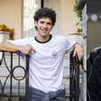 'Medos e limitações': neto que sofre homofobia de Tony Ramos em 'Quem Ama Cuida', João Victor Gonçalves desabafa sobre relação com o veterano nos bastidores da novela