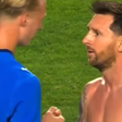 Atacante da Islândia surpreende Messi com revelação após jogo, e reação viraliza; veja vídeo