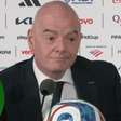 'Achariam normal que a Fifa ditasse quem pode entrar?', diz Infantino sobre árbitro deportado nos EUA