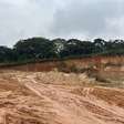 Inea flagra extração mineral ilegal em área de 85 mil metros quadrados em Barra de Guaratiba