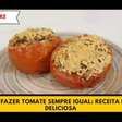 Tomates recheados com bastante queijo para gratinar no forno e surpreender a todos