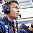 Alex Albon encontra lenda da Fórmula 1 e faz homenagem antes de quebrar sua marca pela Williams