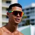 Cristiano Ronaldo exibe o físico de sunga em treino de Portugal; veja fotos