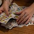 Tarot do dia: previsão para os 12 signos em 13/06/2026