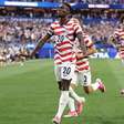 Estados Unidos goleiam na estreia da Copa do Mundo e Paraguai segue com tabu