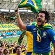 Poucos sabem, mas o gol do Brasil causa isso no seu cérebro: especialista em hipnoterapia detalha a 'cascata de emoções' que faz a torcida explodir na Copa