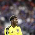 Destaque contra a Holanda, jovem goleiro do Japão é aposta para ser referência nos próximos ciclos de Copa
