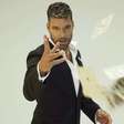 Ricky Martin enfrenta processo "interminável" por música para Copa que é reiniciado nos EUA