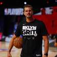 Chicago Bulls encaminha acerto com brasileiro para o comando
