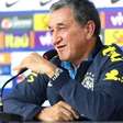 Carlos Alberto Parreira é internado em hospital no Rio de Janeiro