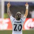 Uruguai reage, pressiona, mas fica no empate com a Arábia Saudita
