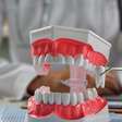 Dente do siso: entenda por que ele existe e quando a extração é necessária