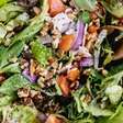 Como transformar saladas simples em pratos completos e cheios de sabor