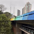 Proibidos em SP, empresas oferecem saltos radicais e rapel no Viaduto Sumaré