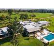 104 hectares, campo de futebol e muito luxo: a moderna fazenda de Roberto Justus é um refúgio verde com requinte e um convite para relaxar