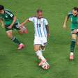 Mac Allister exalta atuação de Messi: "Não há palavras"