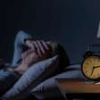 Remédios para dormir sem receita: o que realmente pode ajudar nas noites difíceis