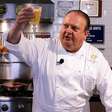 O tradicional quentão de festa junina à moda Jacquin: com canela e laranja, essa receita do jurado do 'MasterChef Brasil' é perfeita para esquentar em dias frios