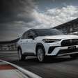 Toyota Corolla Cross 2027 ganha mais tecnologia e novo interior