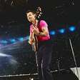 Harry Styles revisita One Direction durante show em Londres
