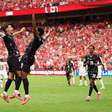 Canadá dobra própria marca de gols em Copas em noite histórica