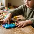 Autismo: por que o comportamento não é 'birra' e como o cérebro funciona