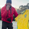 Camisa da Seleção Brasileira congela em meio a temperatura negativa em cidade no sul de Minas