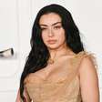 'Estou no pior momento mental em que já estive em toda a minha vida', diz Charli XCX