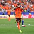 Holanda atropela Suécia e larga na frente pela liderança no Grupo F
