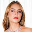 Paolla Oliveira brilha em festival na China com joia de R$ 600 mil e segurança exclusivo