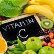 Após os 60 anos, vitamina C é essencial; ciência explica motivo