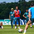 Neymar participa do treino, e Alisson fica fora por controle de carga na Seleção