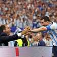 'Vou levar esse momento para a vida': quem é o jornalista que comemorou gol da Argentina com Messi