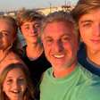 Filho de Luciano Huck escolhe faculdade que está entre as mais disputadas do país